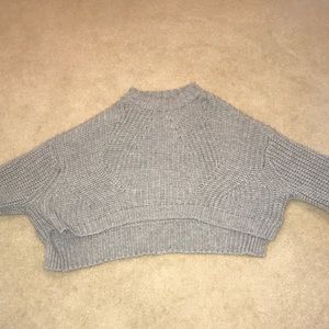 American Eagle Cropped Grey Sweater